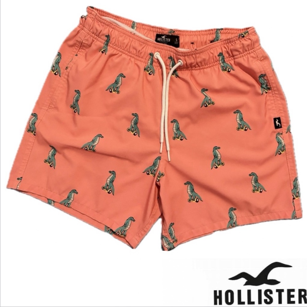 Hollister Coral Dinosaur Print active shorts Size S young men’s